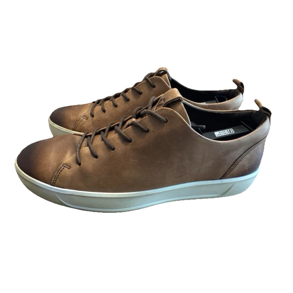 ECCO low top leather sneakers men's size 10 US, 44EU cognac